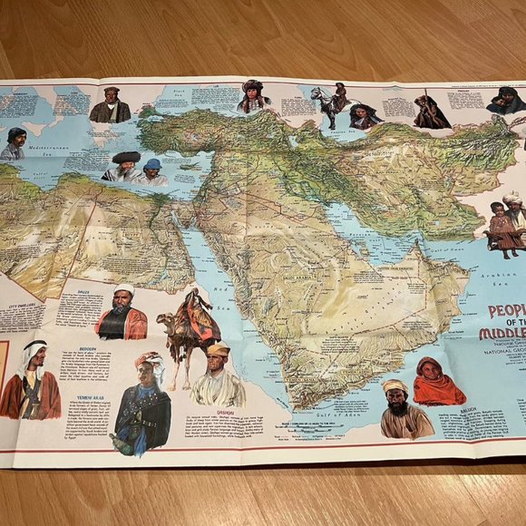 "Cultural map of the Middle East" - National geographic 1972 - Picture 1 of 4
